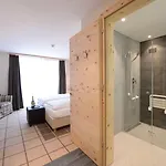 Alpenhotel Fleurs De Hotel 4*
