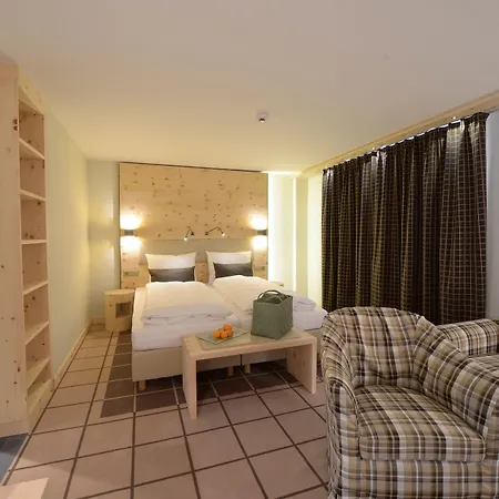 Hotel Alpenhotel Fleurs De 4*