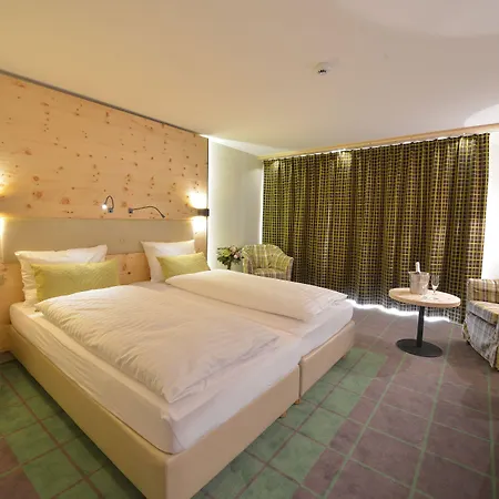 Hotel Alpenhotel Fleurs De 4*