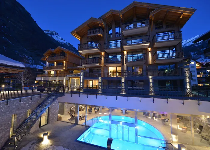 Alpenhotel Fleurs De 4*