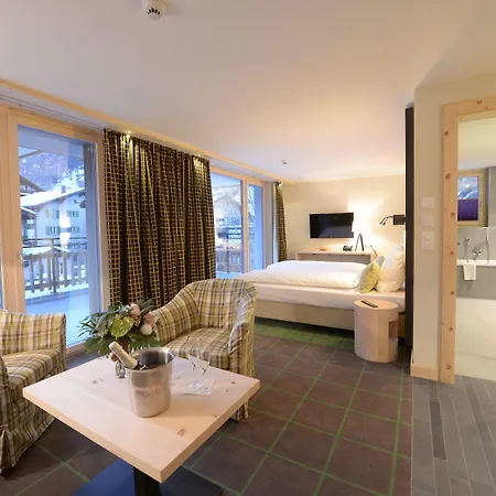 Alpenhotel Fleurs De מלון