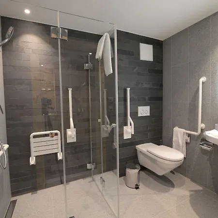 מלון Alpenhotel Fleurs De צרמט