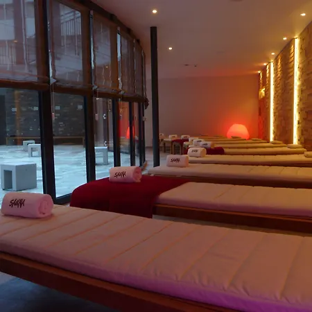 Alpenhotel Fleurs De מלון 4*