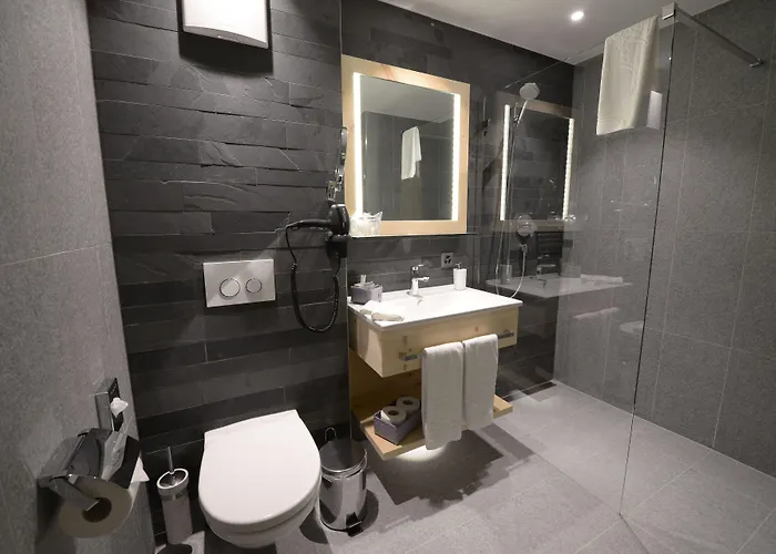 Отель Alpenhotel Fleurs De Церматт