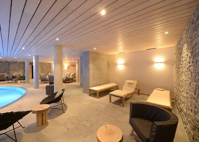 Alpenhotel Fleurs De Отель Церматт