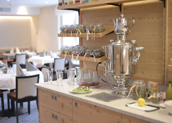 Alpenhotel Fleurs De Отель Церматт