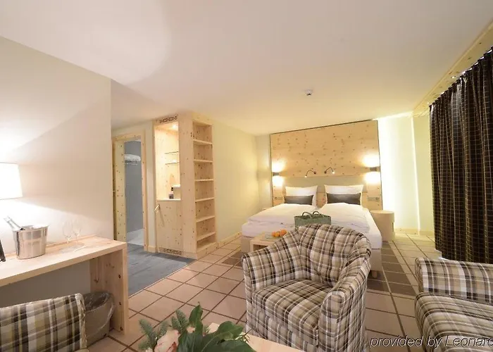 Alpenhotel Fleurs De Hotell